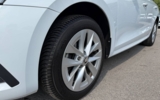 vehicle image #11