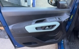 vehicle image #9