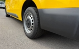 vehicle image #18