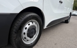 vehicle image #11
