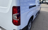 vehicle image #15