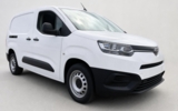 vehicle image #4