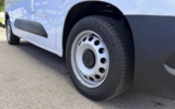 vehicle image #6