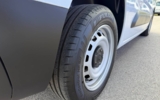 vehicle image #20