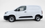 vehicle image #12
