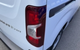 vehicle image #19
