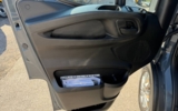 vehicle image #29