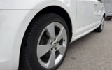 vehicle image #11