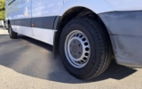 vehicle image #5