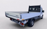 vehicle image #15