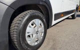 vehicle image #8