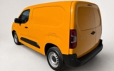 vehicle image #14