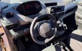 vehicle image #24