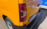vehicle image #15