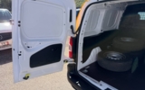 vehicle image #19