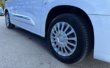 vehicle image #6