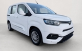 vehicle image #4