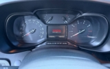 vehicle image #23