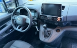 vehicle image #37