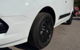 vehicle image #11