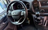 vehicle image #32