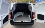 vehicle image #31