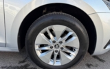 vehicle image #50