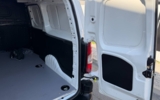 vehicle image #29