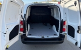 vehicle image #27