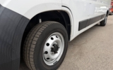 vehicle image #12