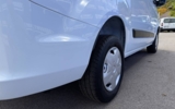 vehicle image #19