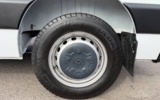 vehicle image #42
