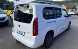 vehicle image #10