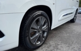vehicle image #8