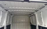 Peugeot Boxer Furgon 2.2 BlueHDi 140k 330 L1H1 – fotografia 40
