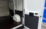 Peugeot Boxer Furgon 2.2 BlueHDi 140k 330 L1H1 – fotografia 39