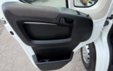 Peugeot Boxer Furgon 2.2 BlueHDi 140k 330 L1H1 – fotografia 22