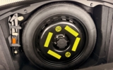 vehicle image #18