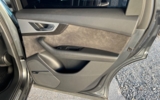 vehicle image #14