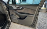 vehicle image #11