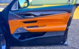 vehicle image #16
