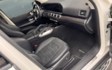 vehicle image #9