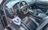 vehicle image #30
