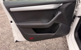 vehicle image #20