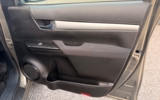 vehicle image #16