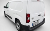 vehicle image #8