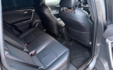 vehicle image #12
