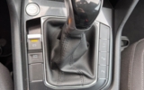 vehicle image #9