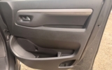 vehicle image #17