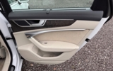 vehicle image #16